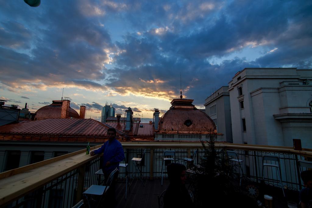 Pura Vida Sky Bar & Hostel Bukarest Eksteriør billede